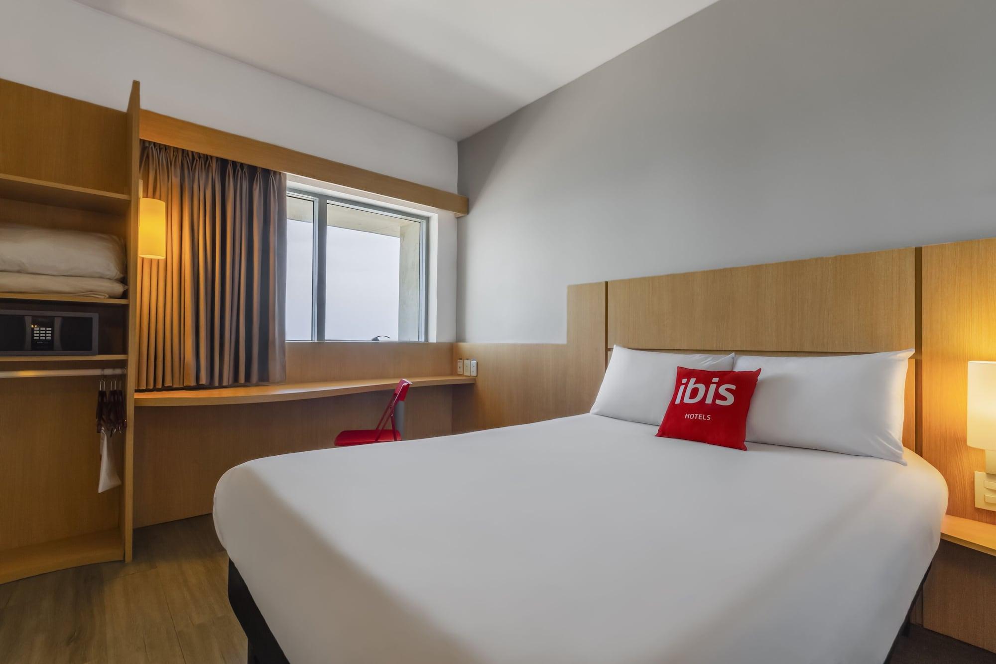 Ibis Cartagena Marbella Hotel Exterior foto